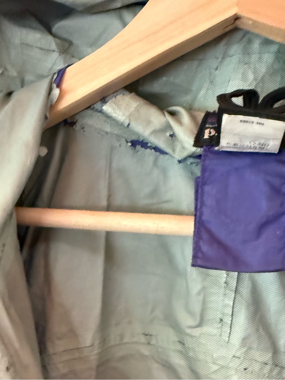 Vintage Patagonia Purple Lightweight Rain Jacket with Hood - Picture 6 of 9